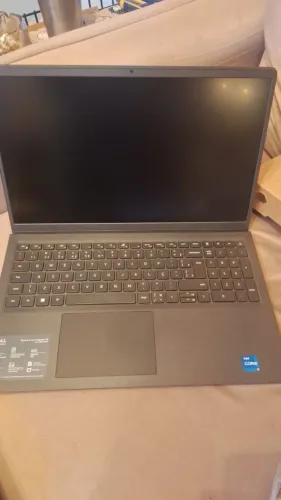 Notebook Dell semi novo na garantia, 4 meses de uso