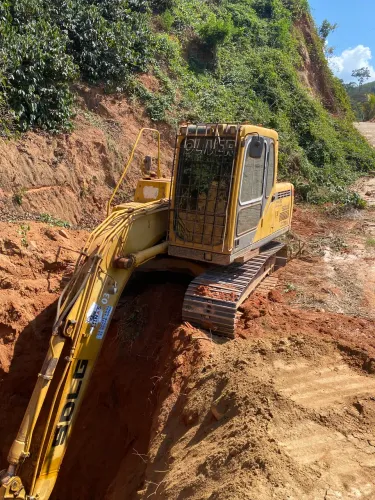 Vende se escavadeira hidráulica sdlg 650e operacional em perfeito estado 