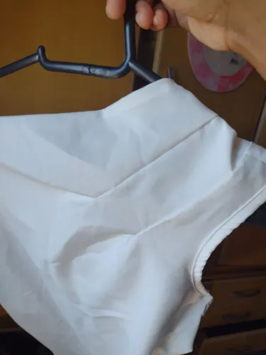 Blusa assimétrica feminina