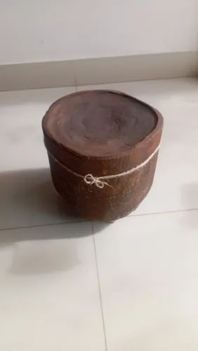 Aparador em tronco