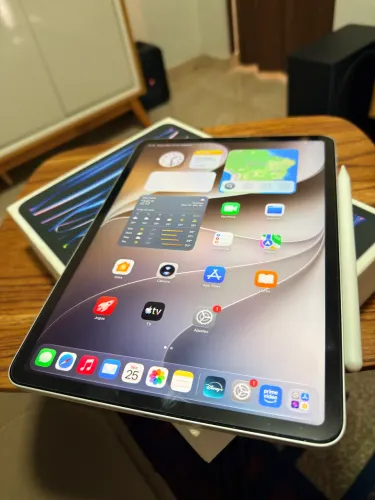 iPad Pro m2 11? 128gb + Apple Pencil