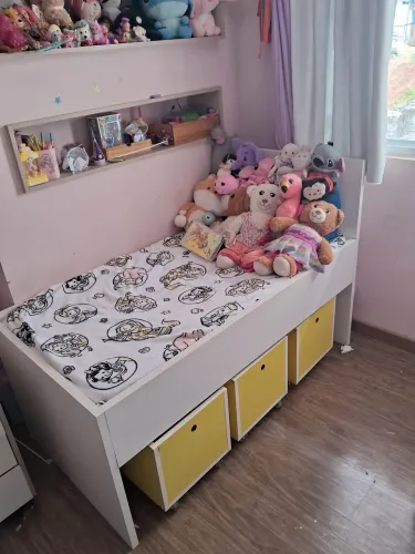 Mini cama com colchão e 3 gavetões