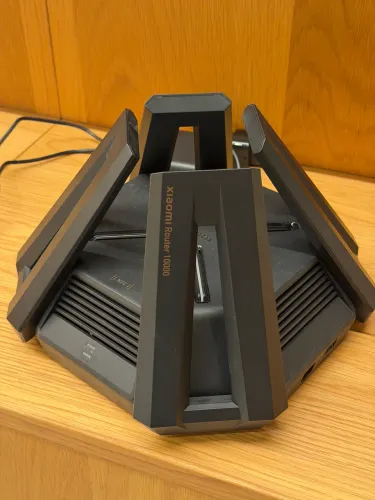 Roteador Xiaomi BE10000 RC01 na Caixa - Wi-Fi 7 / Portas 10G / Dual WAN / Docker