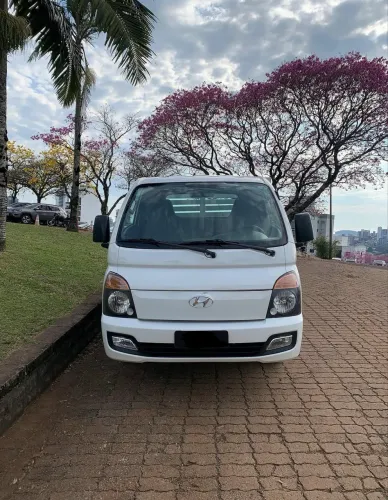 Hyundai HR