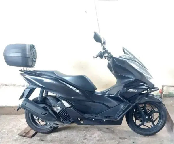 PCX 160 UNICA DONA