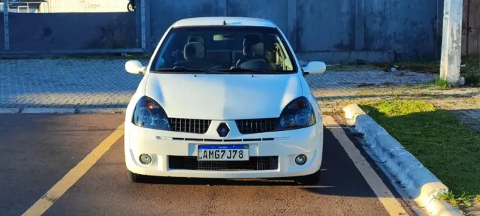 Renault Clio Privilège Hi-flex 1.6 16V 5P 2005