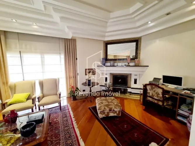Cobertura de luxo em Moema: 4 quartos, 3 suítes, 6 banheiros, 7 vagas de garagem, 472m² -