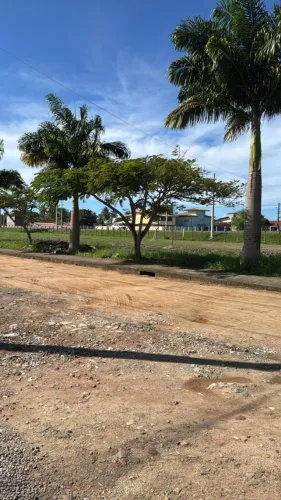 Terreno de esquina com 450 m² no Condomínio Mar de Ilhéus II