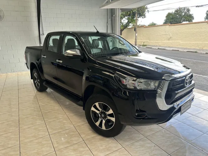 Toyota Hilux CD SRV 4X4 2.8 TDI Diesel Aut. 2016
