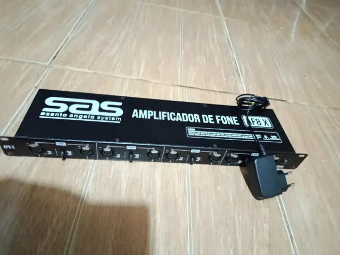 Amplificador de fones Santo Angelo AF8X