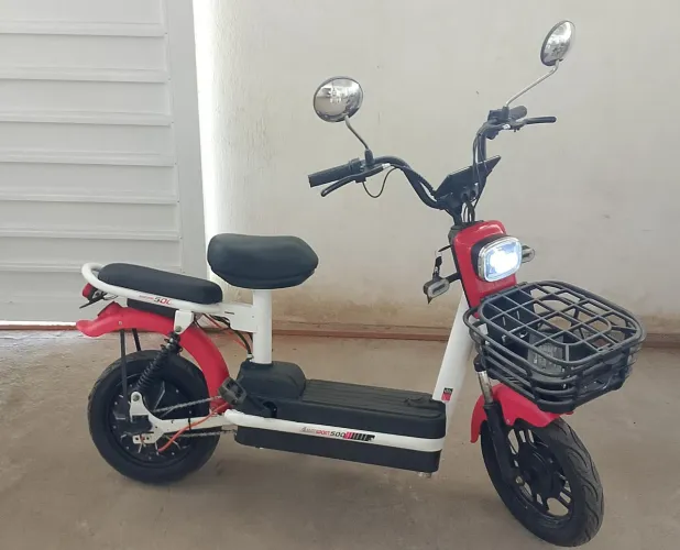 Bike elétrica smart sport 500 W com DOCUMENTO VALOR NEGOCIÁVEL (estado de nova)