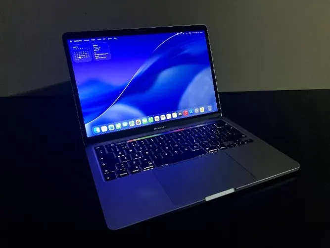 MacBook Pro M1 16GB