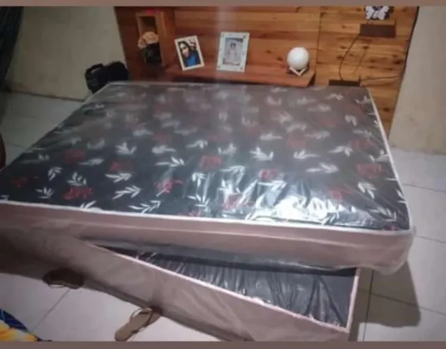 Cama box molas Troco em item de desapego! Leia o anuncio