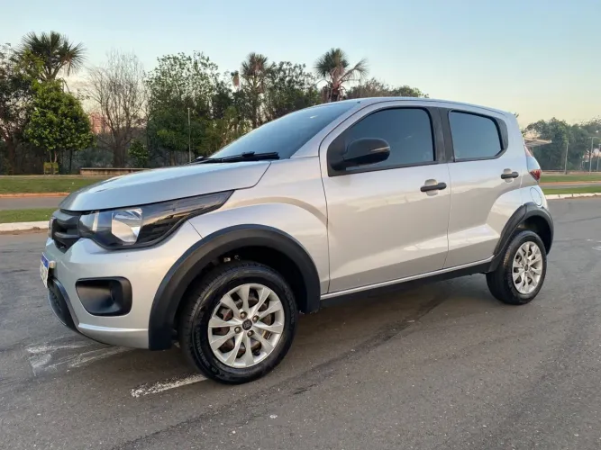 Fiat Mobi Like 1.0 Fire Flex 5P. 2022