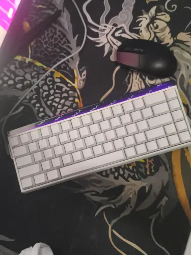 Teclado magnético Aula Hero68 e mouse Logitech G305