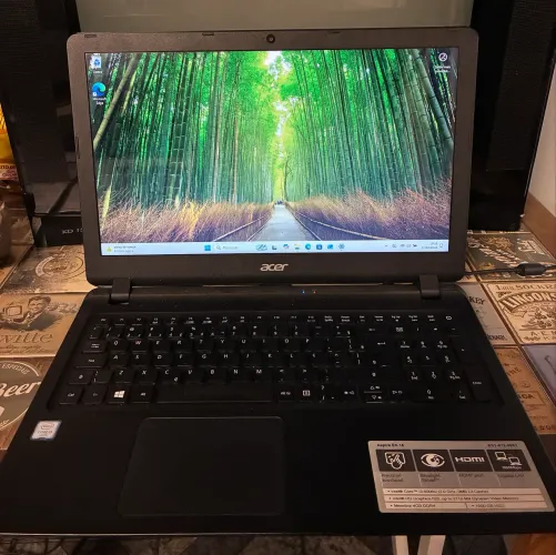 Notebook Acer Aspire ES 15 - Intel I3 1TB