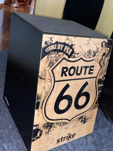 Cajon Instrumento Musical - Novíssimo com capa.