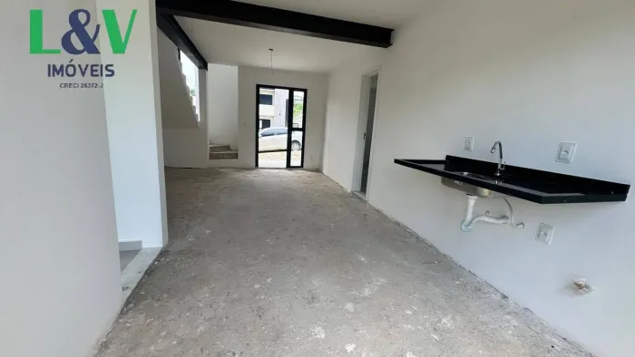 Sobrado novo disponível para locação no Residencial Vila Gaia