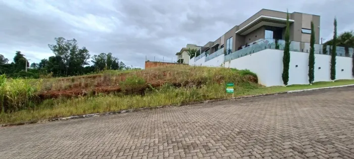 Terreno à venda em Carneiros, Lajeado