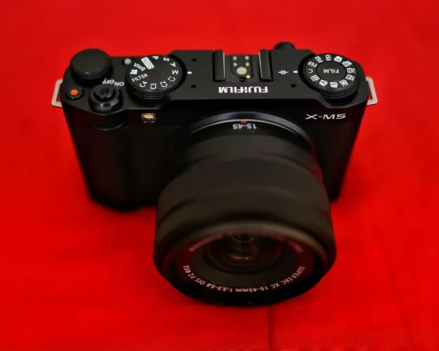 Fujifilm X-M5 + Lente XC 15-45mm F3.5-5.6 OIS PZ 