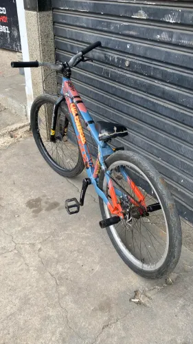 Bicicleta viking aro 26 montada