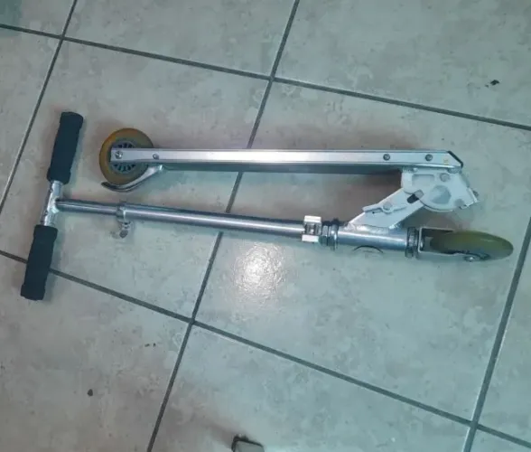 Patinete Adulto Razor Dobrável