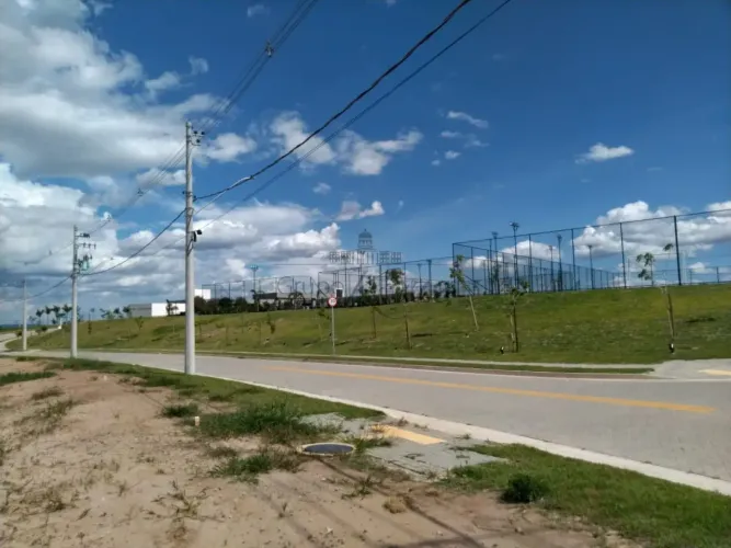 Oportunidade - Terreno em Condomínio - Residencial Terras Alpha - Urbanova - 406,26m².