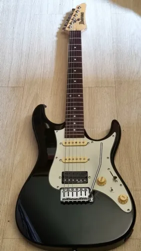 Guitarra Ibanez Azes40
