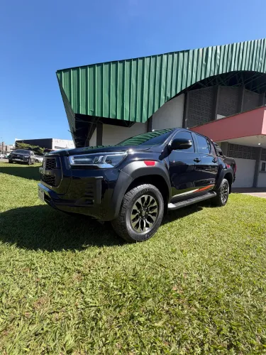 Toyota Hilux CD Gr-s 4X4 2.8 TDI Dies. Aut. 2022