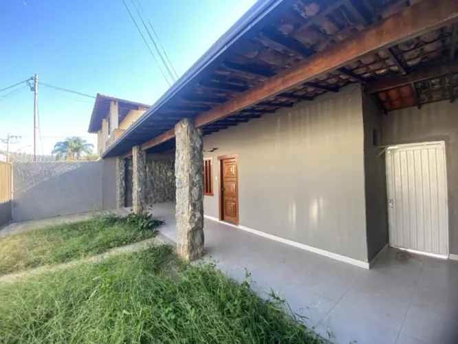 Casa com 5 quartos para alugar em Sete Lagoas