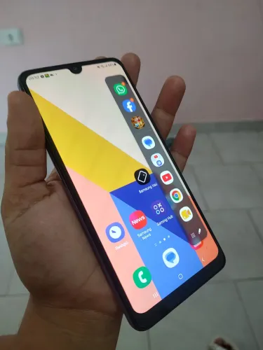 Samsung a 32 violeta