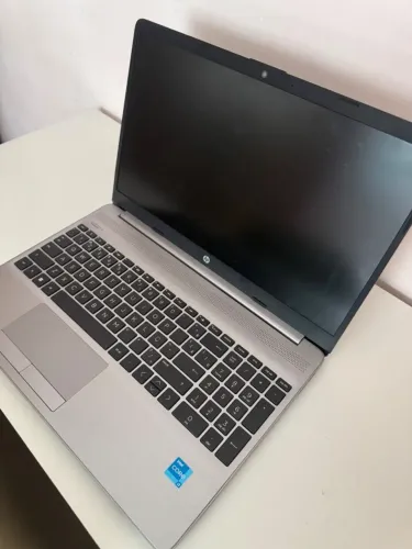 Notebook HP 246 G8 | Intel Core | Conservado | SSD