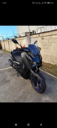 YAMAHA XMAX 300 CONNECTED ABS 2025/2026. APENAS 5.400 KM