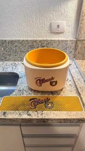 Kit Cervejaria Colorado - Balde de Gelo + Tapete de Bar