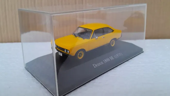 Miniatura Dodge 1800 SE (1975)