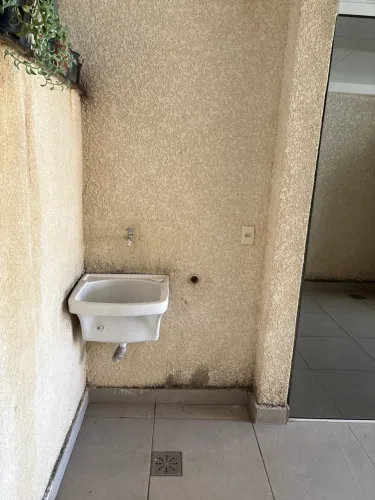 Tanque cerâmica