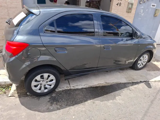 Chevrolet Onix JOY Hatch 1.0 8V Flex Mec. 4P 2019