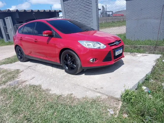 Ford Focus 2.0 16v/se/se Plus Flex 5P Aut. 2015