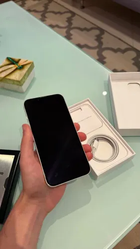 iPhone 14