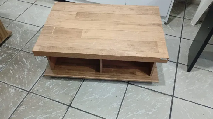 Mesinha de centro em mdf