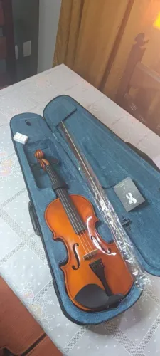 Violino Jahnke JV1001 4/4 Completo com Estojo, Arco e Breu