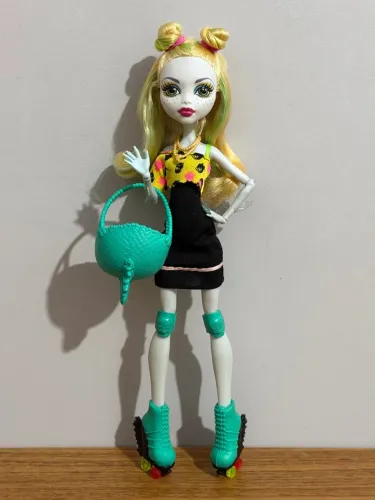 BONECA MONSTER HIGH LAGOONA ROLLER MAZE