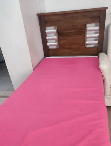 Cama de solteiro