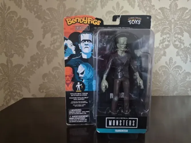 Figura Frankenstein. Bendyfigs. Noble Collection. Universal