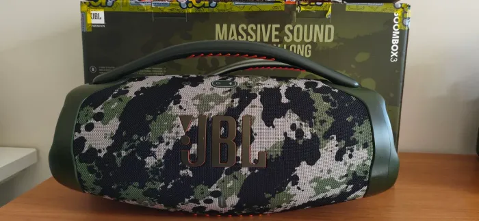 JBL Boombox 3