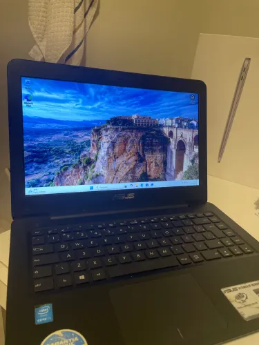 Notebook asus i3/6 256gb ssd, 1tb