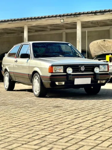 Volkswagen Gol Geração I GTS 1.8 8V Álcool Mec. 2P 1988