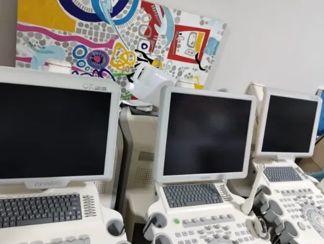 Equipamentos de ultrassom Medison Accuvix V10