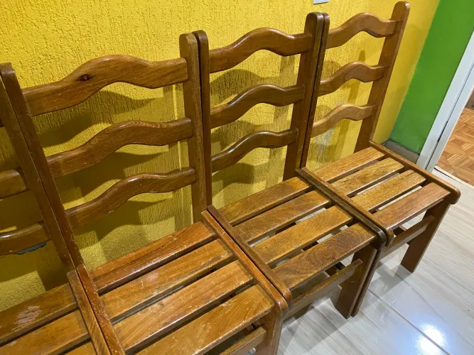 Mesa com 6 Cadeiras