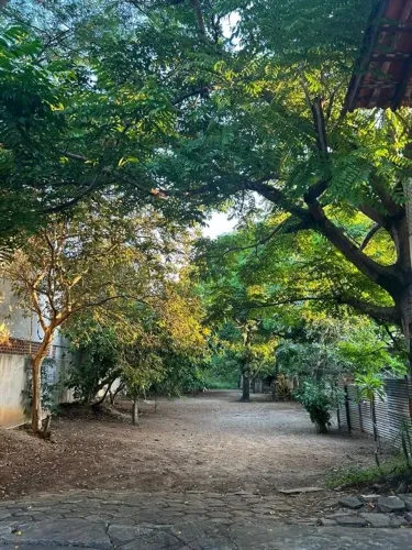 Terreno à venda em Vitória, Pontal de Camburi, com 1887 m²